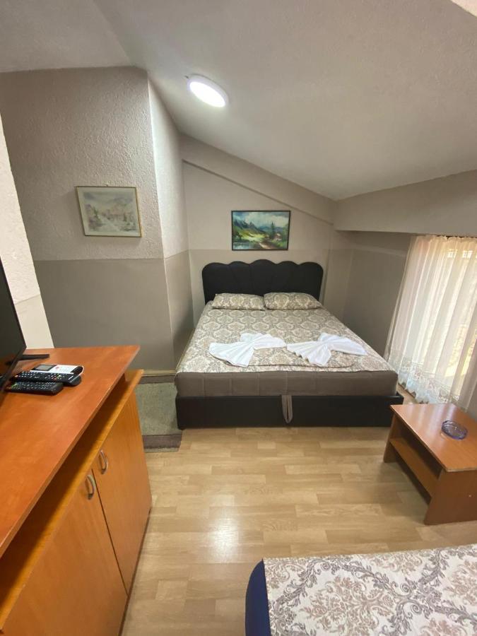 Hotel Santos Skopje Bagian luar foto